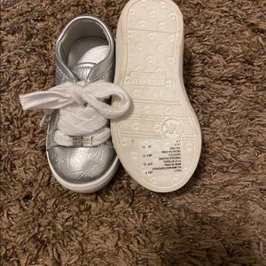 MK Girls Shoes - Size 6